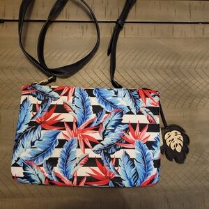 Tommy Bahama Cross body
